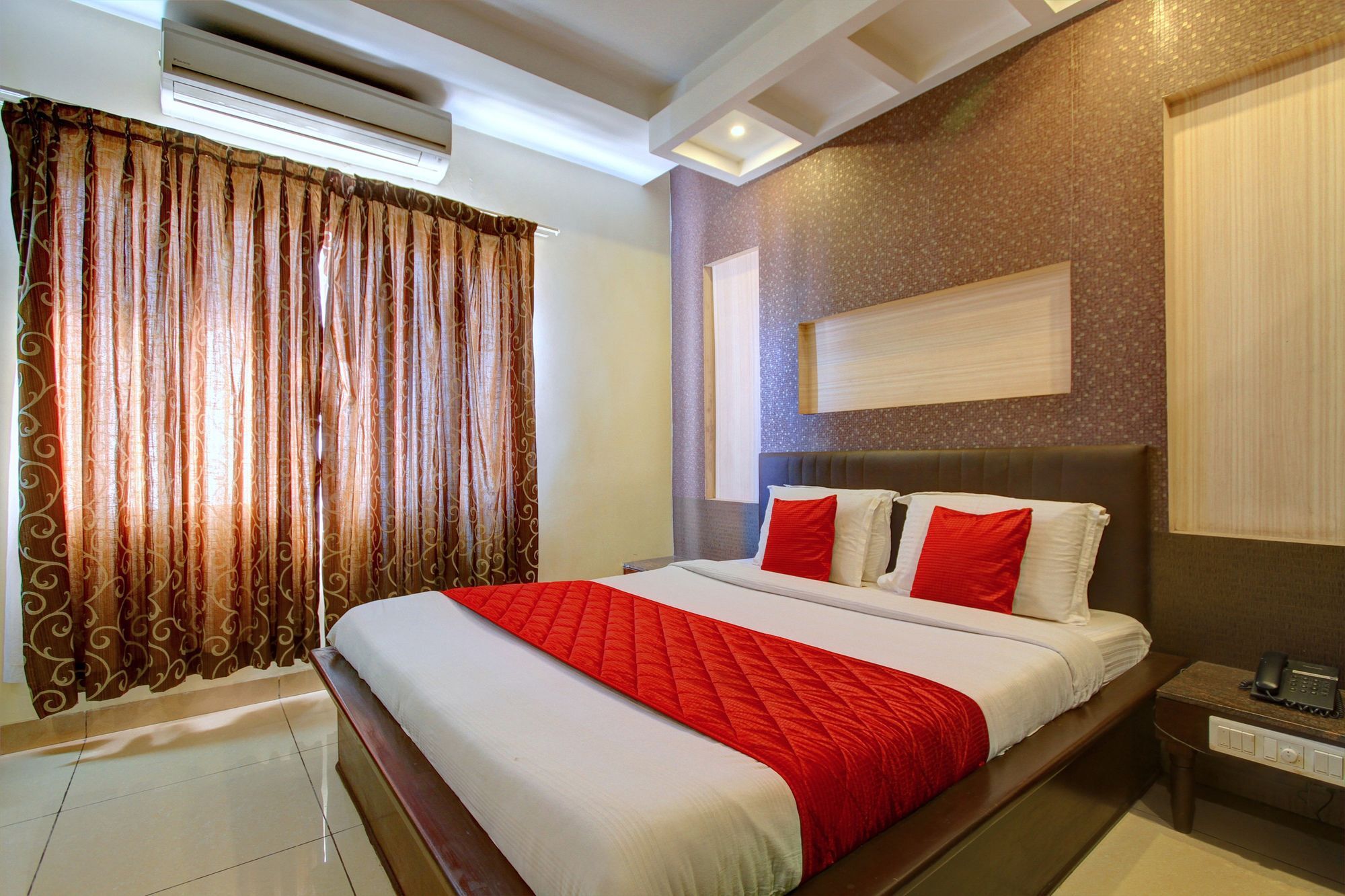 Oyo 4895 Abi Krishna Hotell Pondicherry Eksteriør bilde