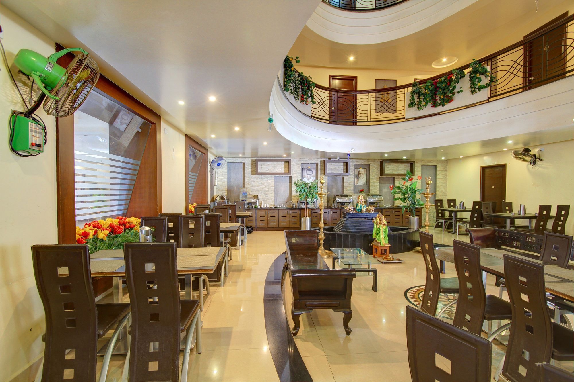 Oyo 4895 Abi Krishna Hotell Pondicherry Eksteriør bilde